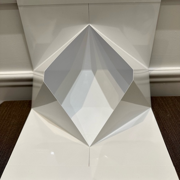 Authentic CHANEL gift bag with gift box - Picture 7 of 11